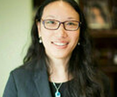 Bác sĩ da liễu Rebecca Nguyen - 1