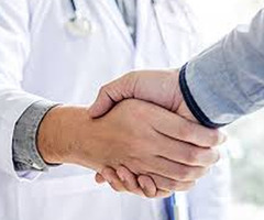 Bác sỹ Leanne Hoang - 1