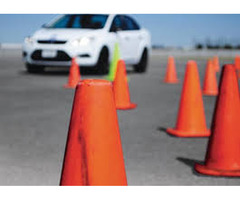 Dạy lái xe